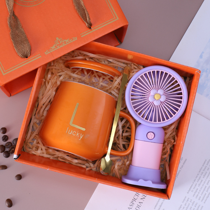 Wholesale Children's Birthday Mug with Fan Gift Set Wedding  Gift Box for Guests Promotional Giveaway Thank You Gift 3