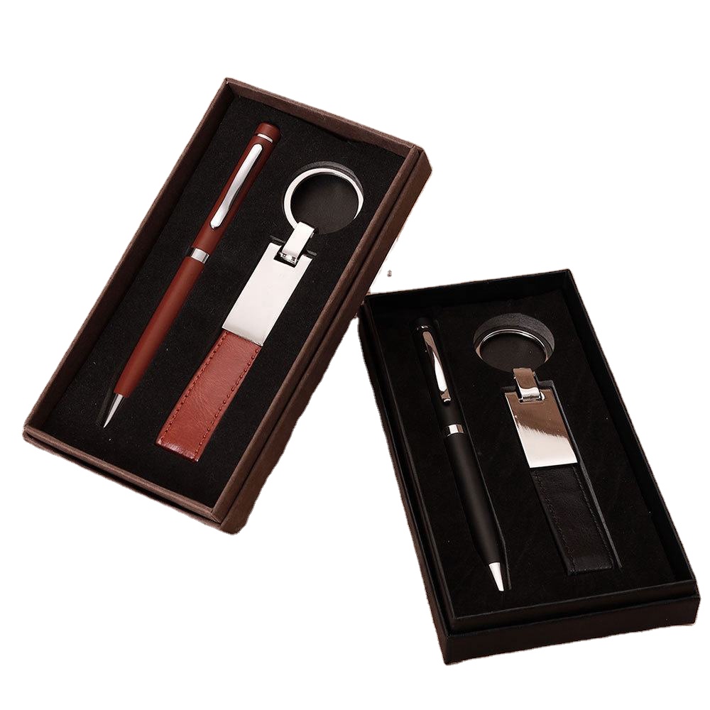 Luxury Office Custom logo Corporate Executive Giveaways Souvenir Gift Items for Women Keychain Promotional Business Men Gift Set