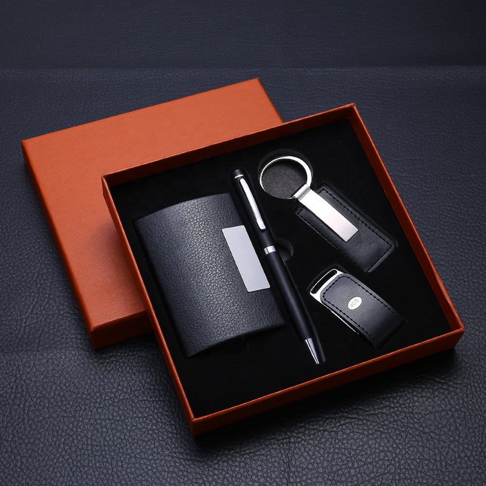 Wholesale Luxury Gift Set 4 in 1  With Keychain Card case Usb Drive and Pen Corporate Event Gift Set Customized Logo 3