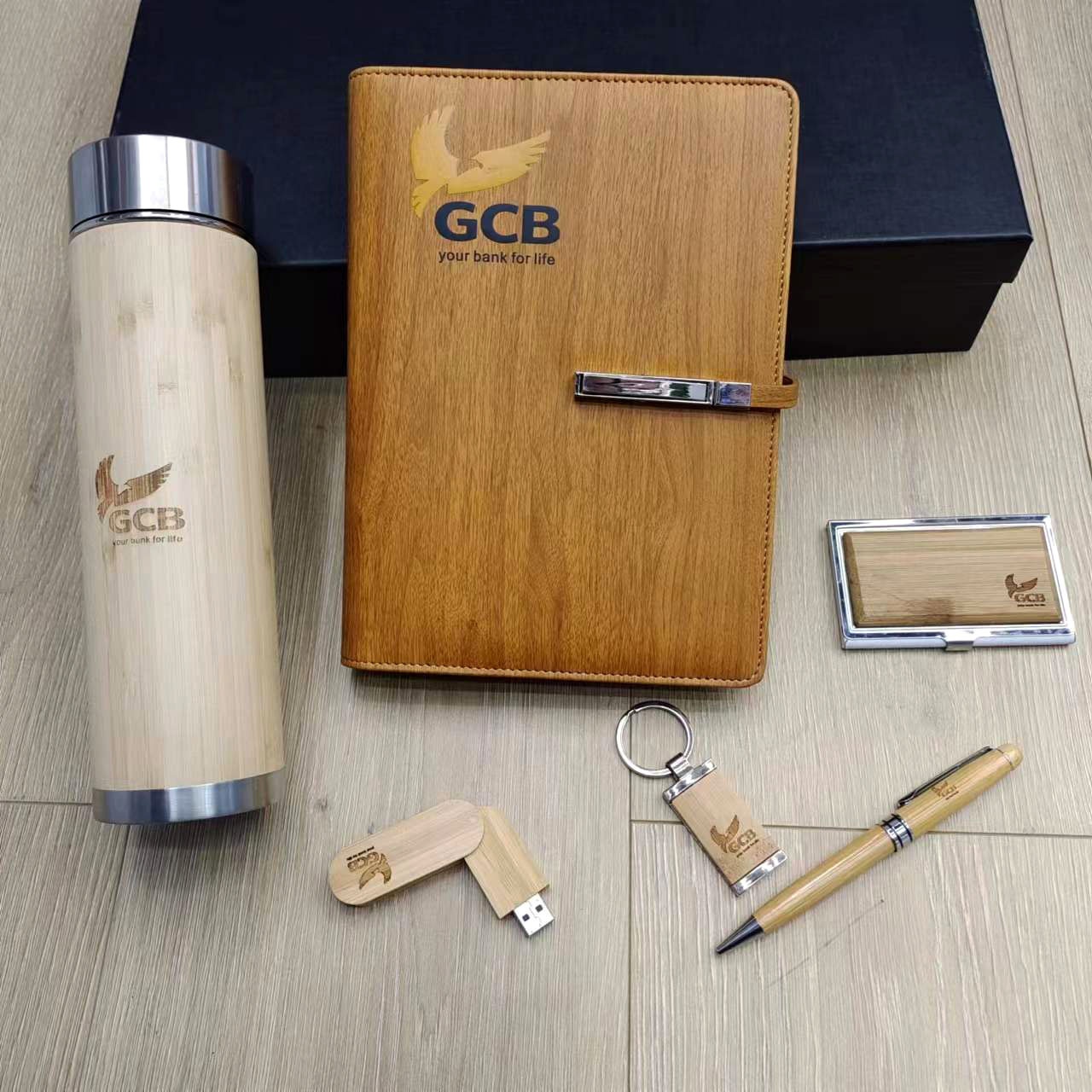 ECO Promotional Items Custom Wooden Gift Business Bamboo A5 Notebook with Pen Flash Drive Corporate Gift Set for Business 3