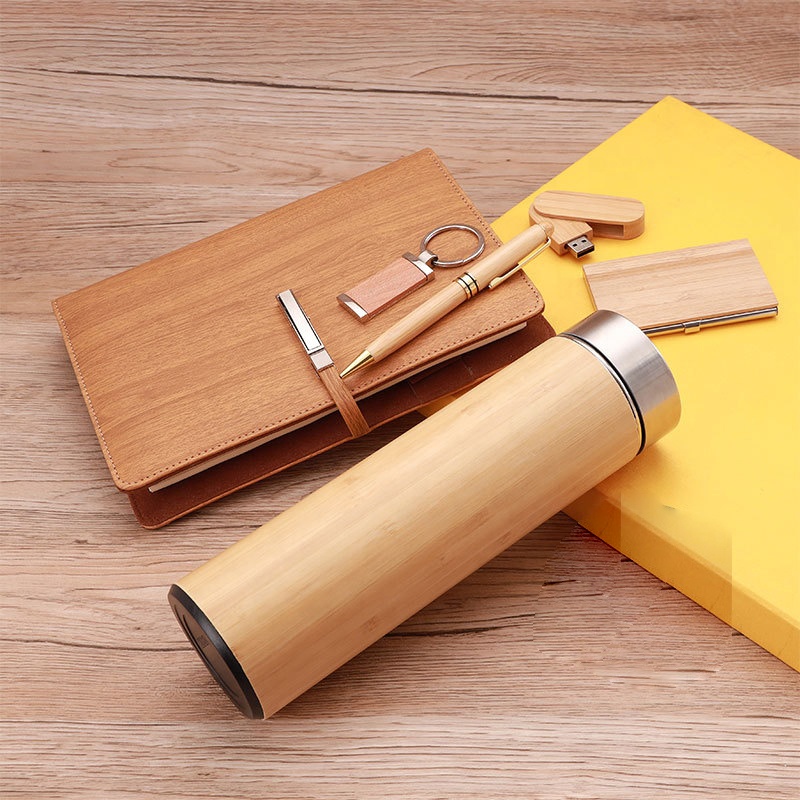 Luxury Custom Wooden Notebook with Pen Vacuum Flask Flash Drive Set Bamboo Gfit Promotional Items Corporate Business Gift Sets 2