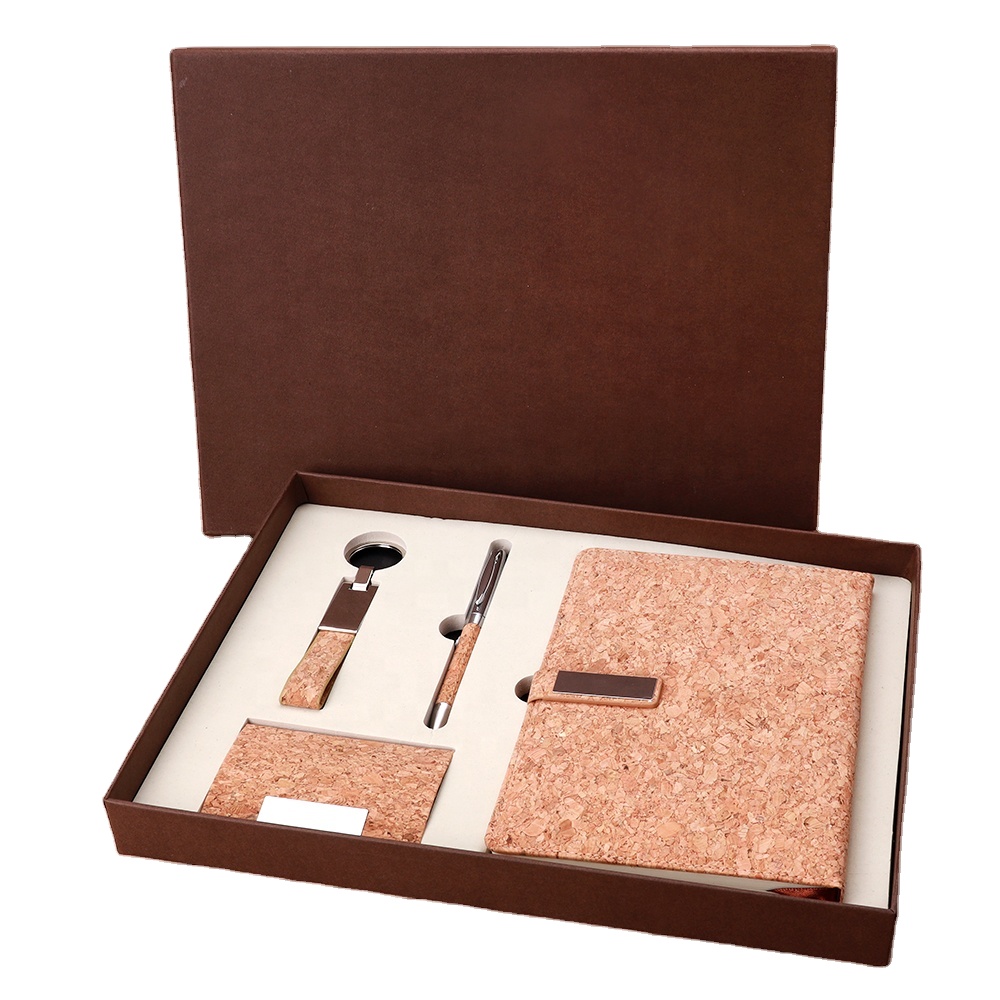 Customized Corporate Executive Souvenir Gift Items Promotional Cork A5 Notebook Card Holder Keychain Combo Set Business Gift Set