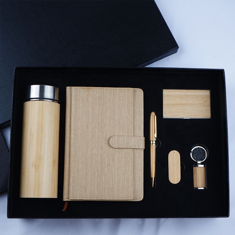 Promotional Executive Gift A5 Notebook Cardholder KeyChain Thermos Set Custom Logo Wooden Bamboo Gift 7pcs Business Gift Set 3