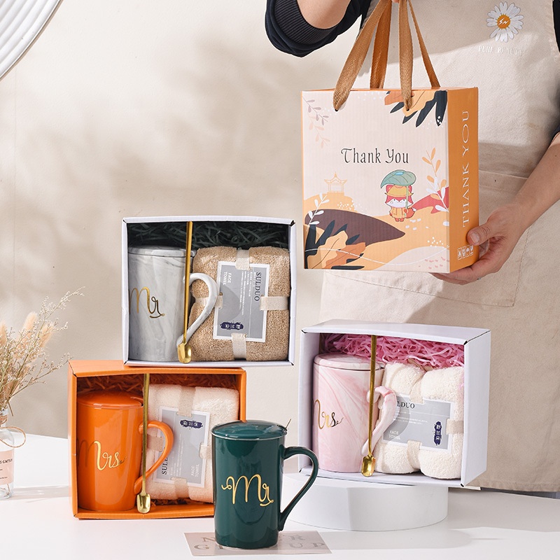 New Year Gift Custom Mug Towel Set Birthday Gift Set Christmas Souvenir Wedding Favors for Guests Return Gift Unique for Women 2