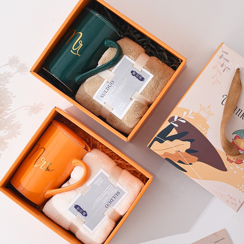 New Year Gift Custom Mug Towel Set Birthday Gift Set Christmas Souvenir Wedding Favors for Guests Return Gift Unique for Women