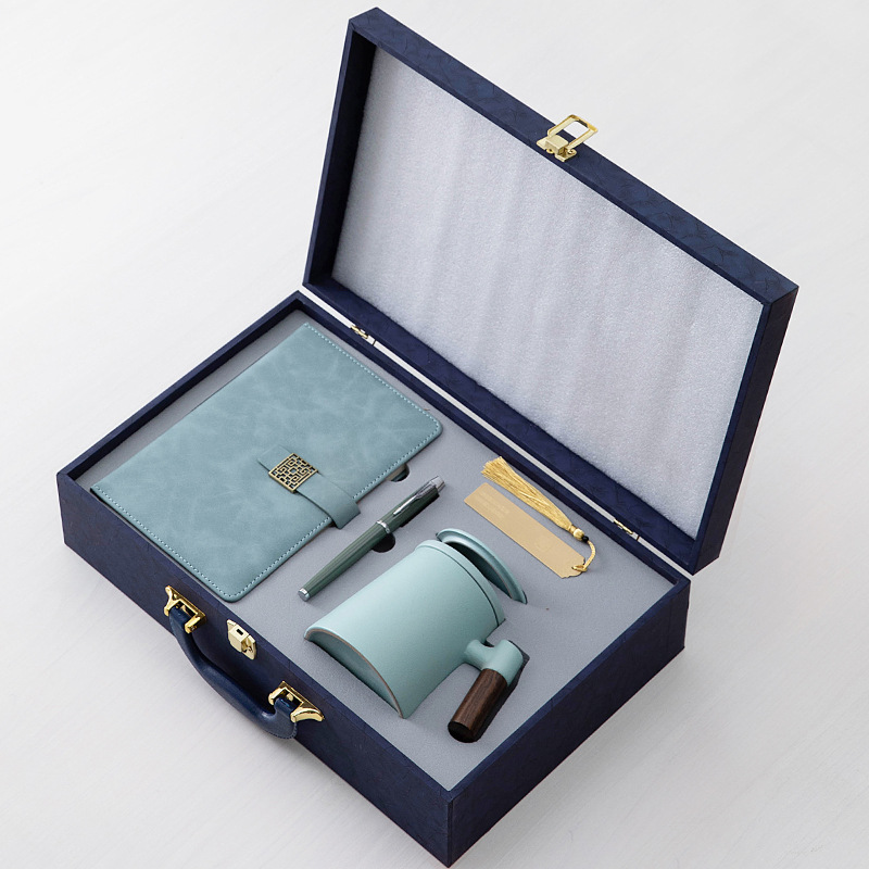 Luxury Business Personal Gift Box Set Custom Logo Parties-Tea Mug A5 PU Notebook with Pen Corporate Wedding Gifts for Giveaways