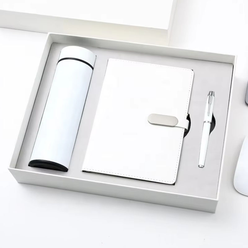 Wholesale White PU Leather Notebook Gift Set Customizable Luxury A5 Diary Thermos Cup Note Book Gift Box With Pen and Bottle