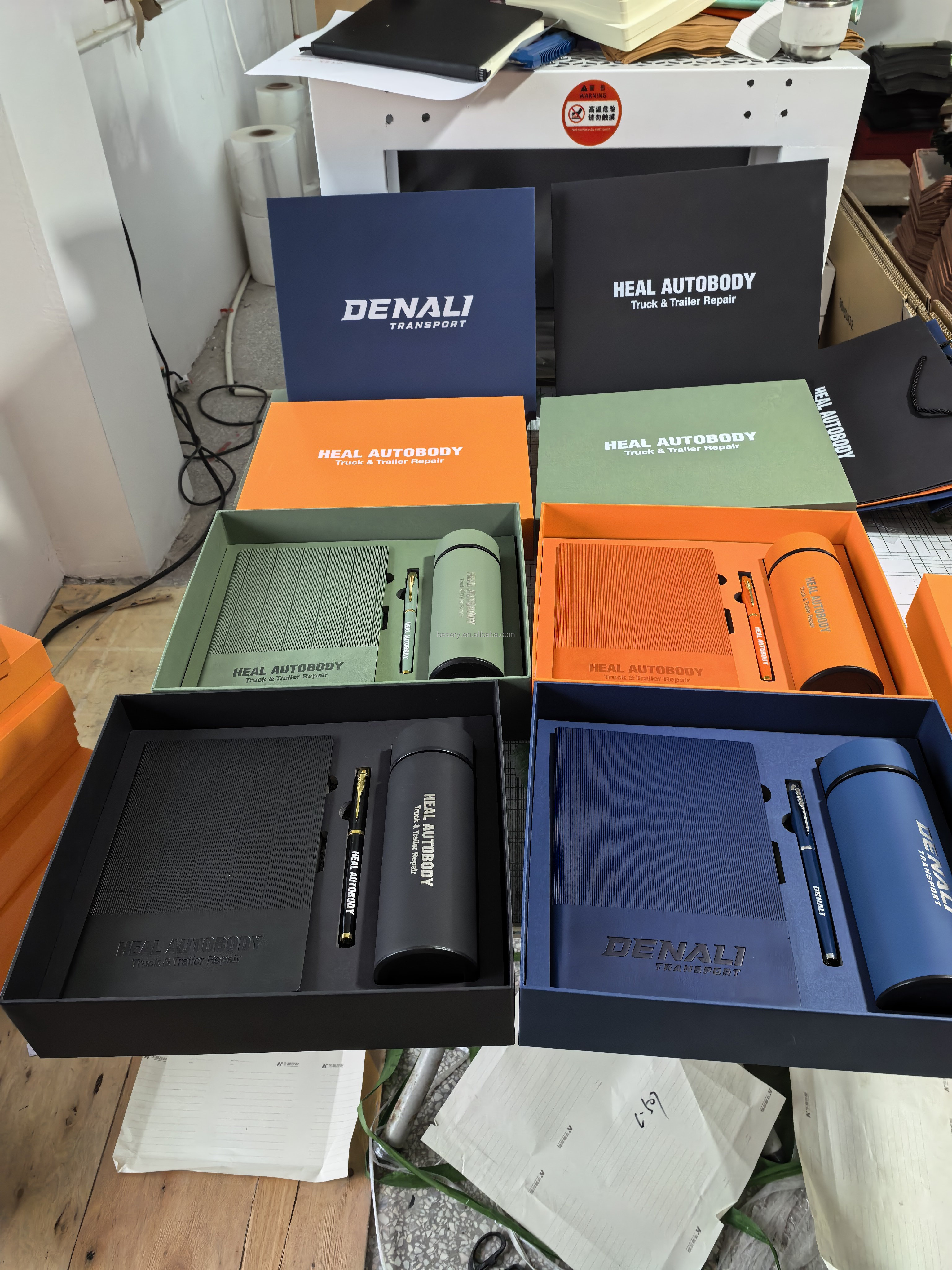 2025 High Quality Custom Premium Pu Leather Cover Customized Logo Business Notebook With Pen and Box Corporate Gift Box Set 2