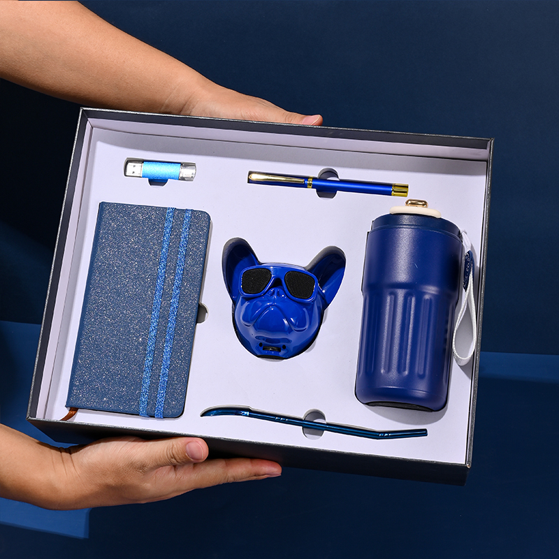 Promotional Items Company Graduation Christmas Gift Vacuum Cup Notebook with Pen USB Gift Set Wedding Giveaway Business Gift Set 3