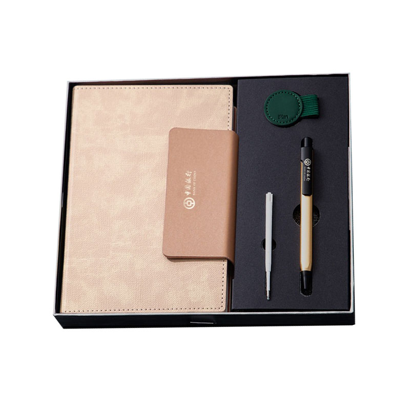 2025 New Design Promotional Items Custom Logo Colorful Luxury Gift Pen Keychain Corporate Business Gift Set