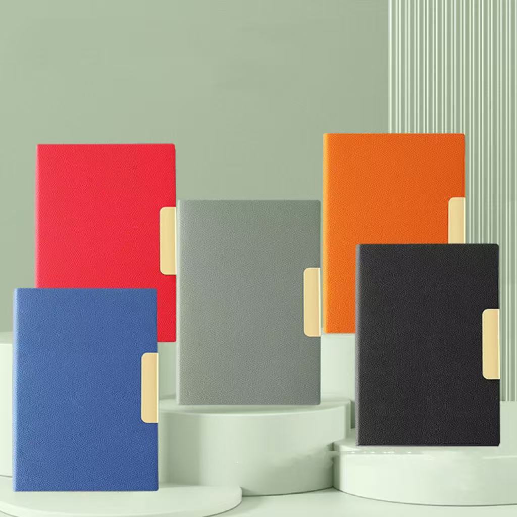 Luxury  Business Gifts Box Set Office Promotional Corporate A5 Notebook Gift Set with Pen Thermos