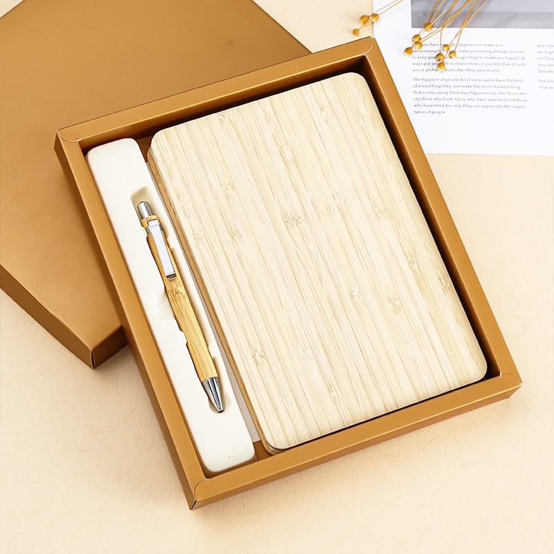 Personalized Customised Office A5 Bamboo Office Business Luxury Notebooks Gift Set Corporate With Pen Promotional Giveaways Set 2