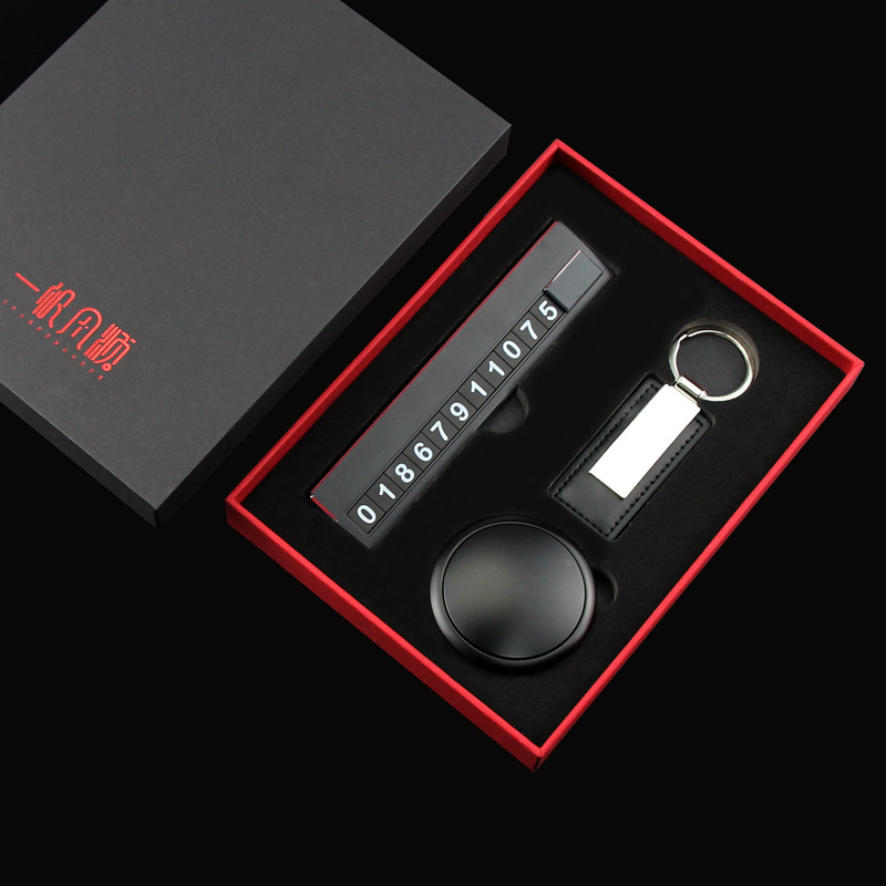 Wholesale Corporate Keychain and Car Stainless Steel Parking Sign  Gift Sets Giveaways Personalized Souvenirs Business Gift Set