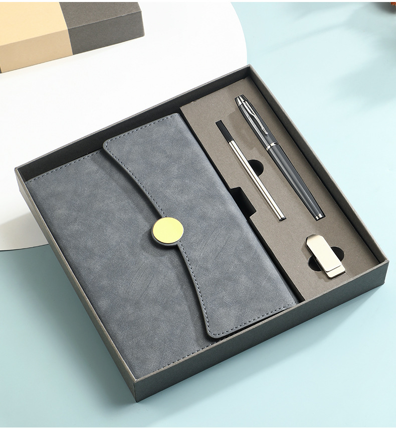 2026 Christmas Customizable logo Promotional Souvenir A5 Business Notebook with Pen and USB Luxury Corporate Gift Set
