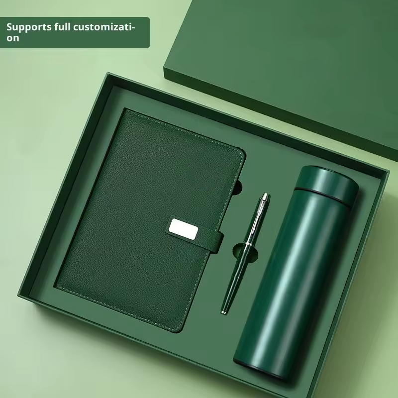 Wholesale Luxury Gifts Notebook A5 Journal  Corporate Business Gift Thermos Cup Custom Notebooks with Pen Set and Water Bottle