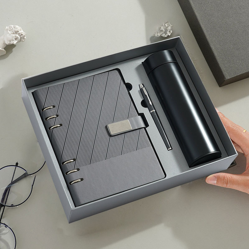 Corporate Leather Luxury A5 Diary Notebook Custom Gift Boxes With Logo and USB Business Corporate Gift Set Luxury