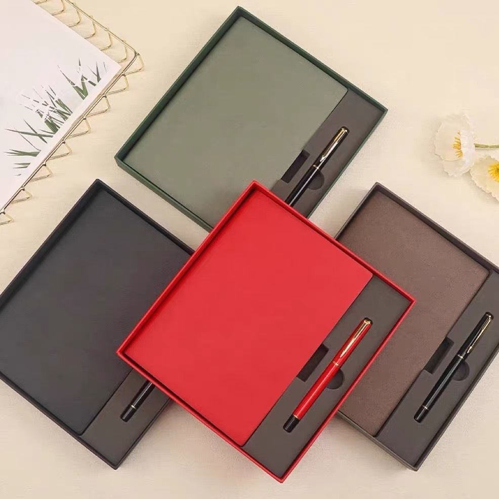Luxury Custom Logo Premium Notebook Pen with Pen  Gift Set for Meeting Event Giveaways Business Set