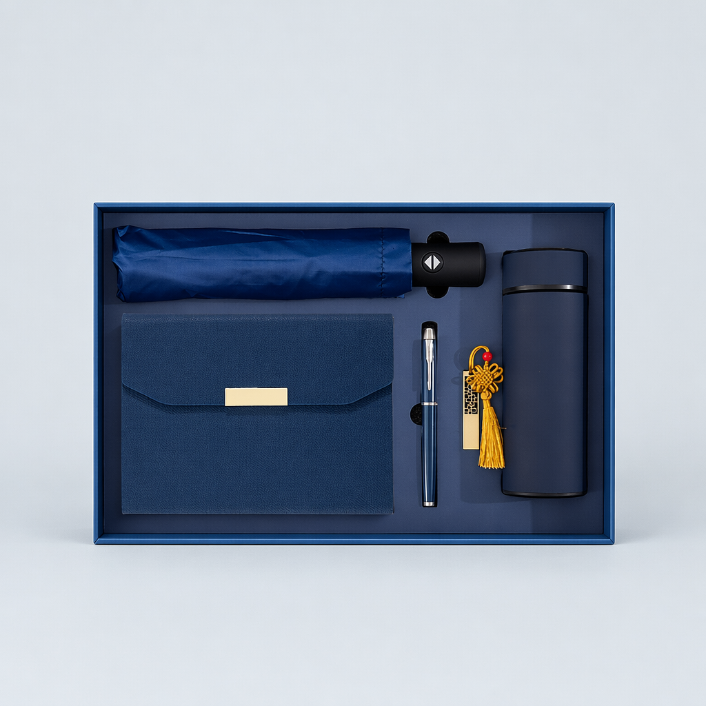 Multi-functional Personalized 5-in-1 Stationery Office Supplies Set Notebook Pen Flask USB Business Gift Set