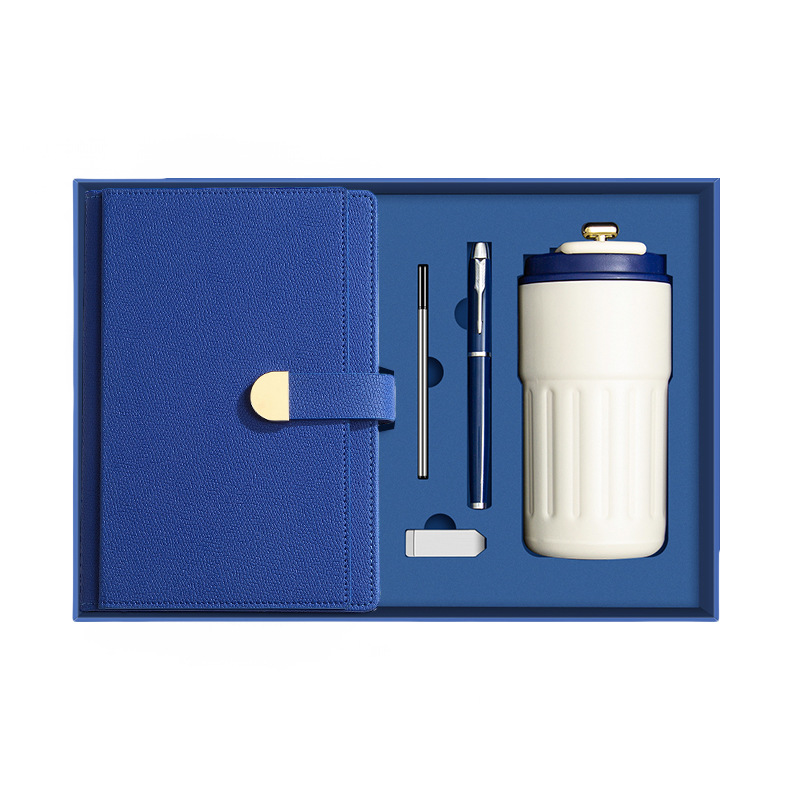 High-End Personalized 5pcs Custom Leather Notebook Pen Pen Refill Usb Bottle Set for Wedding Guest Souvenirs Luxury Gift Box Set
