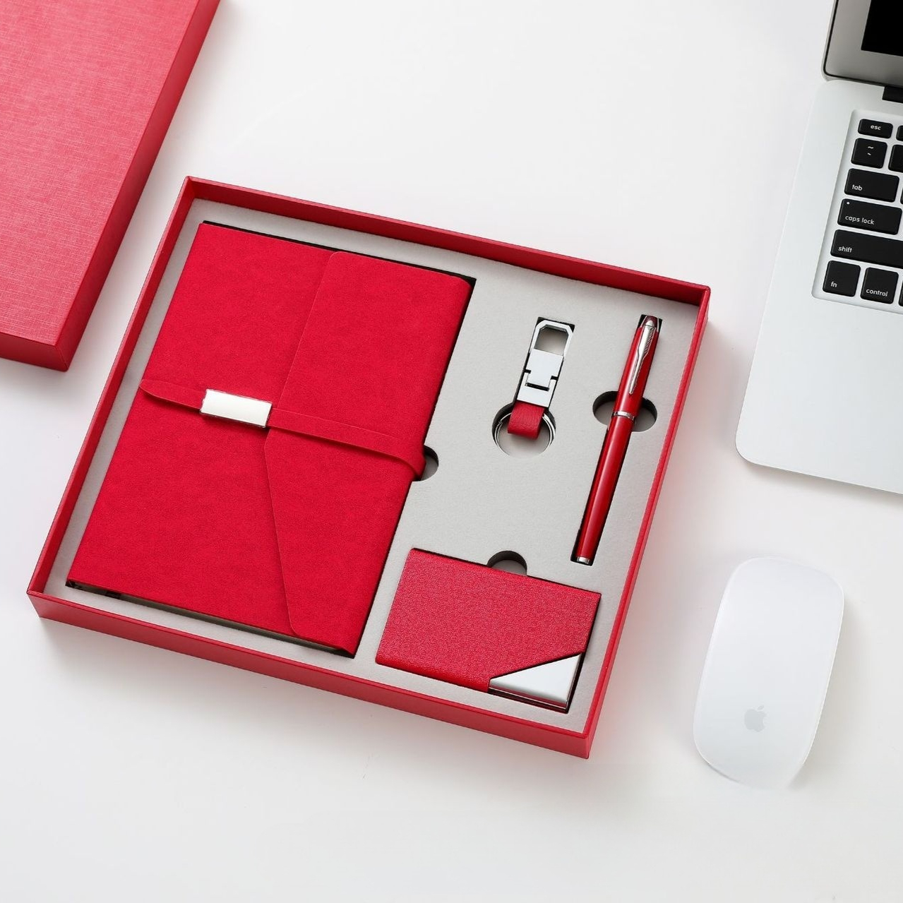 High-End Custom Logo 4pcs Notebook with Pen Keychain Card Holder Gift Set for Business Office PromotionExecutive Gift Set